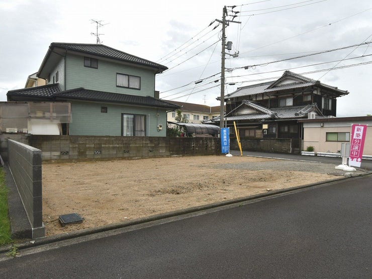 建設地を北西側より撮影 2026.06.25 雨天時
