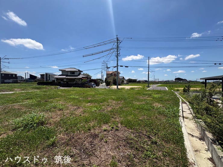 【土地面積62.31坪】南側道路に面した日当たりも期待できる平坦な整形地です。中原駅徒歩約5分と駅近で通勤・通学も快適!建築条件なしのため、お好みのハウスメーカーや工務店にて自由に設計いただけます。