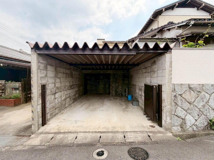 【令和7年キッチンリフォーム】シャンプードレッサー♪温水洗浄便座♪庭付♪閑静な住宅街♪