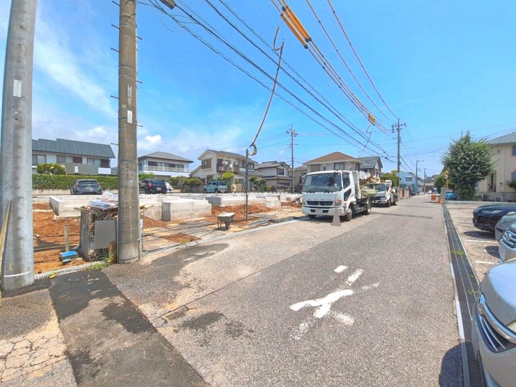 ◎前面道路:B号棟(7/31撮影)
