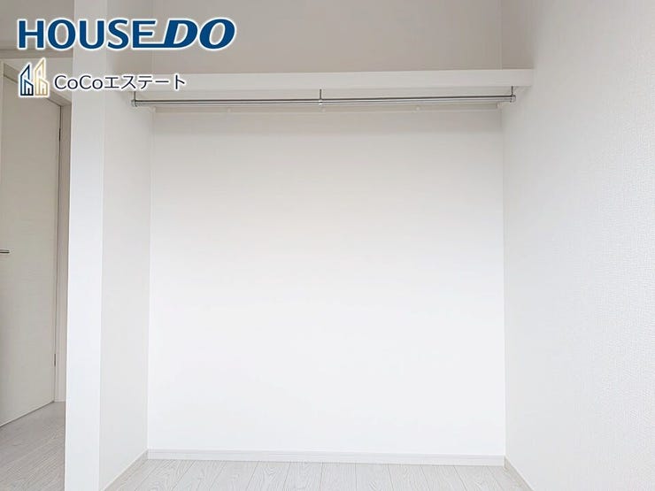 □■収納■□
4.5帖の洋室のオープンクローゼットです♪