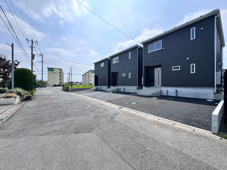 前面道路6M公道
車の出し入れもらくらくできます♪
7月23日現地撮影