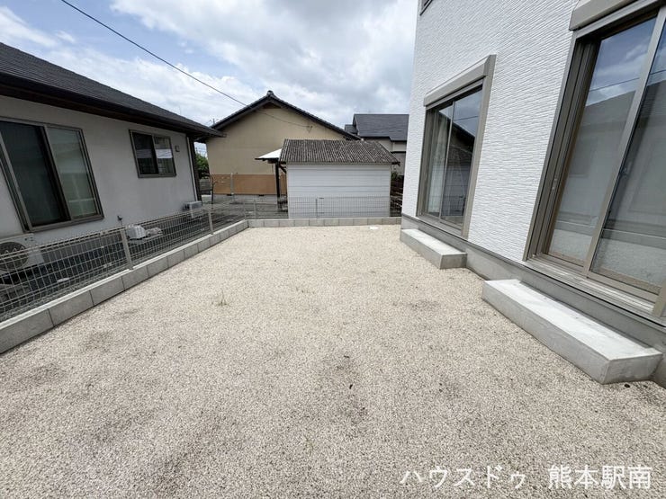 ■庭