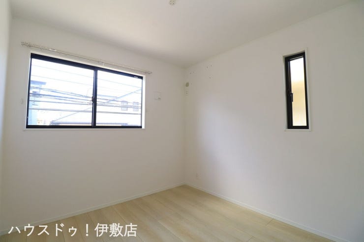 西伊敷１丁目 中古戸建 【2F洋室5帖】