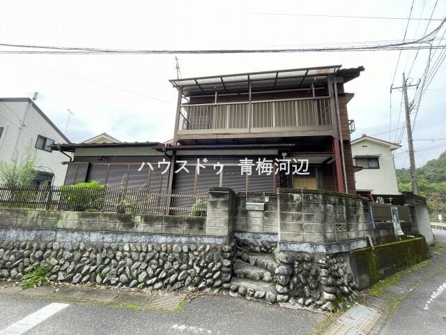 【外観】
自然環境が豊かな場所です。