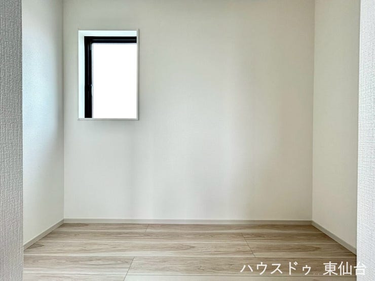 収納力の高いWICでお部屋をすっきり保てます
