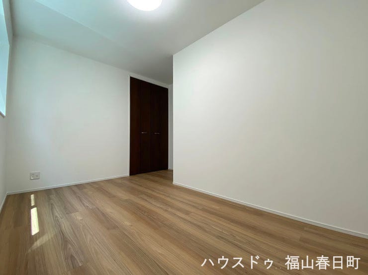 2F洋間② 6.4帖(別角度)