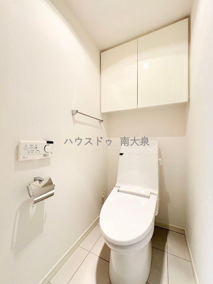 温水洗浄機能付トイレ