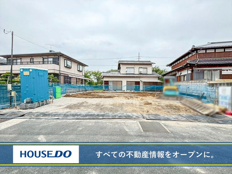 【外観】
行橋市南大橋5丁目1期新築戸建て♪駐車3台以上♪日当たり良好♪全居室収納♪トイレ2箇所♪バス停徒歩