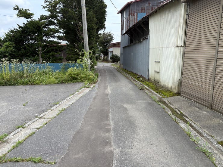 現地(2026年7月)撮影
◎現地案内予約受付中!◎
ご内覧をご希望の際は、ハウスドゥ 八戸下長までお気軽にお問い合わせくださいませ♪