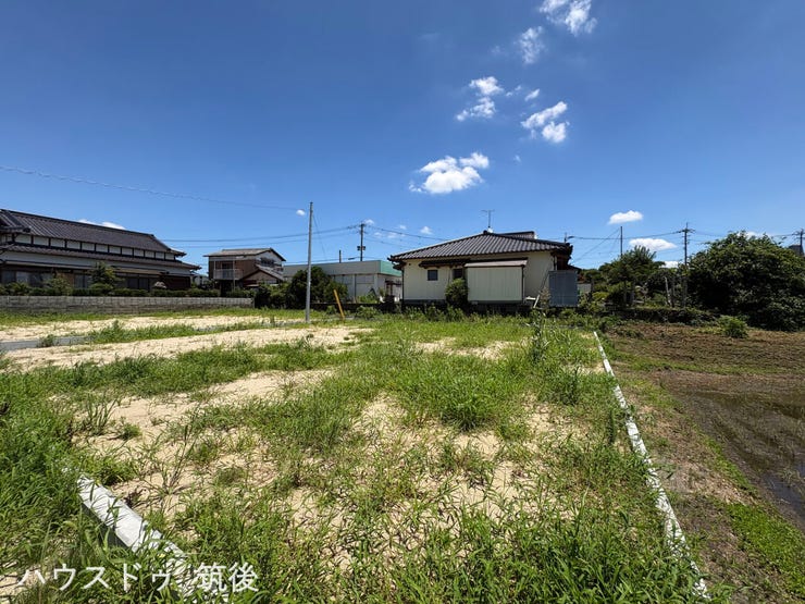 【2号地:外観】横幅・奥行きともにバランスが良く、人気の平屋プランや複数台のカースペース、お庭づくりにも適した区画形状です。
