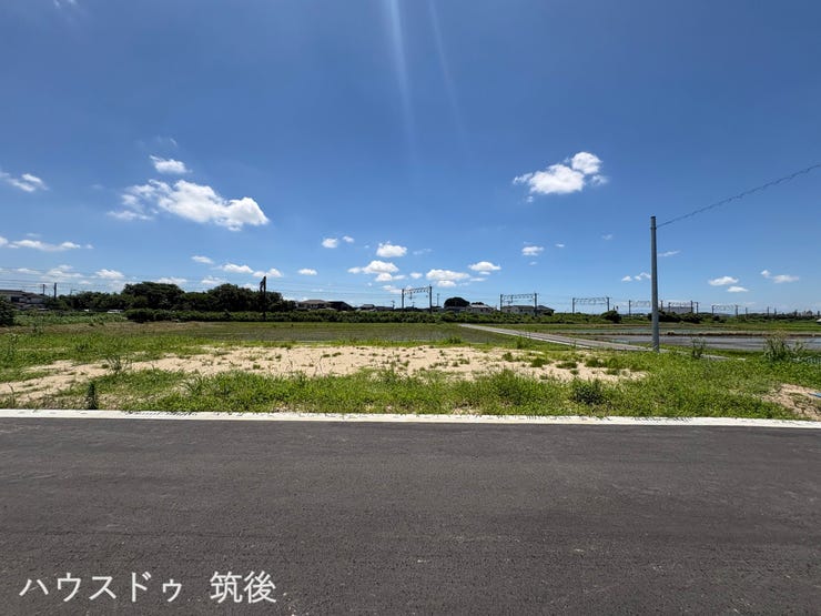 【外観】
約82坪超の建築条件なし売地。中原駅まで約450mの好立地で、平屋やゆとりある住まいをご検討の方にもおすすめです。
