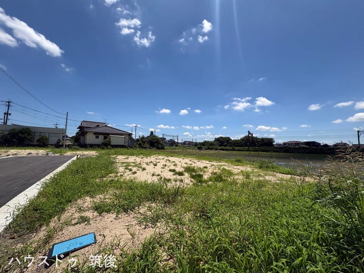 【3号地:外観】82.91坪の平坦な敷地を見渡した写真です。これだけの広さがあれば、人気の平屋プランをはじめ、複数台の並列駐車やお庭もゆとりを持って計画できます。