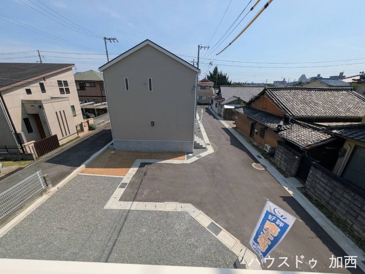 2階からの眺望です♪閑静な住宅街♪旗竿地の一番奥なので車通りの心配も少なく小さなお子様やワンちゃんも安心です(*^-^*)