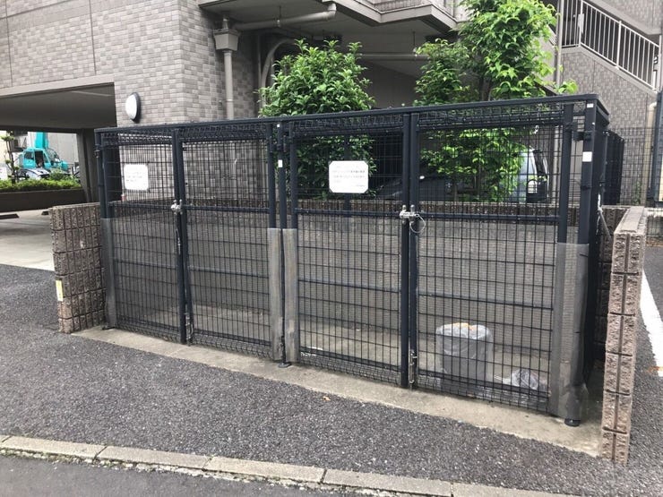ごみ置き場