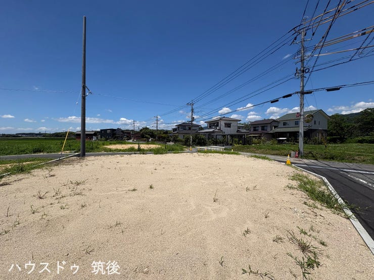 【10号地:外観】周辺に視界を遮る高い建物がなく、青空が広くのぞく開放的なロケーションです。中原駅徒歩約6分、販売価格8,359,560円。実際の敷地の雰囲気などを、ぜひ現地で一度ご体感ください。