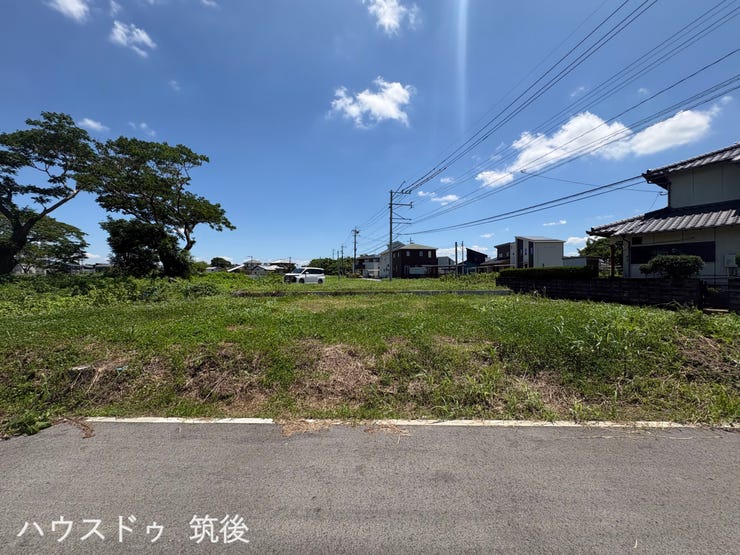 【外観】
約60坪の建築条件なし売地。JR中原駅まで徒歩約5分、中原小学校まで徒歩約8分の便利な立地で、ご家族に合わせた住まいづくりが可能です。