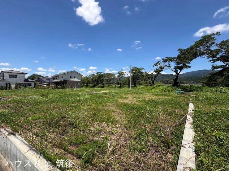 【中原駅徒歩約5分】青空が広がるフラットで開放的な4号地です。敷地面積はゆとりの60.93坪!建築条件はございませんので、平屋や2階建てなどお好きな施工会社でこだわりのマイホームを建築可能です。
