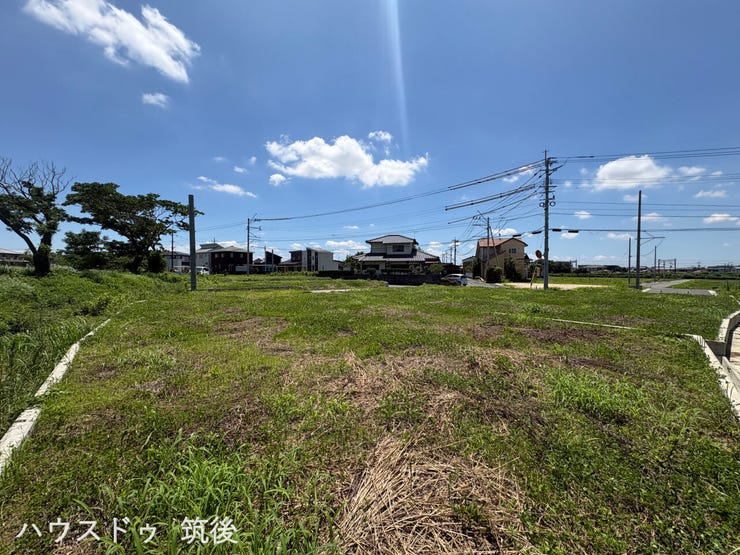 【中原駅徒歩約5分】青空が広がる平坦で開放的な現地です。1号地はゆとりの77.49坪!お好きな施工会社でこだわりのマイホームを建築可能です。