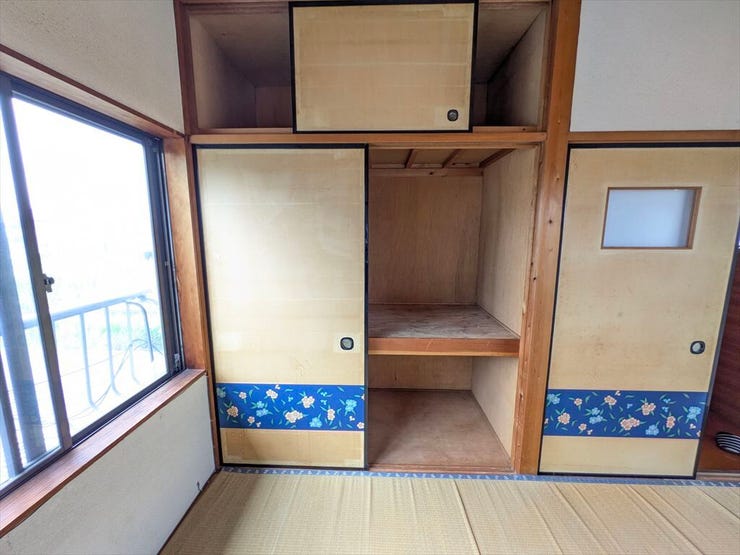 2階建
収納スペース充実!お部屋を広く使えます。