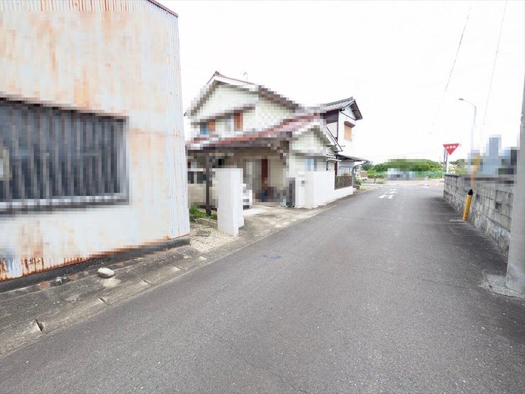 東側前面道路
2026/7/4撮影