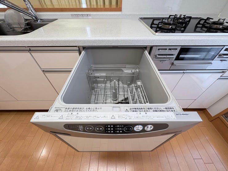 家事の時短を叶える食器洗浄乾燥機を完備♪