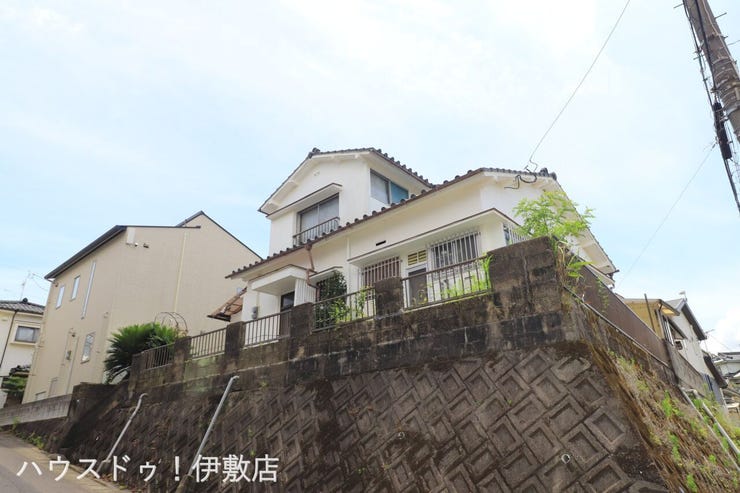 西陵４丁目 中古戸建 【外観写真】
「他社で住宅ローンに落ちてしまった」「車のローンが残っている」など、住宅ローンでお困りの方はぜひ一度弊社までご相談ください。