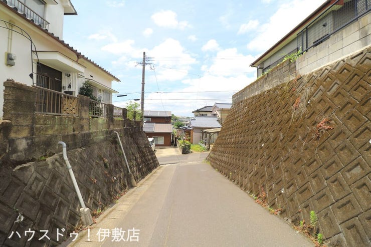 西陵４丁目 中古戸建 【前面道路】
東側前面道路