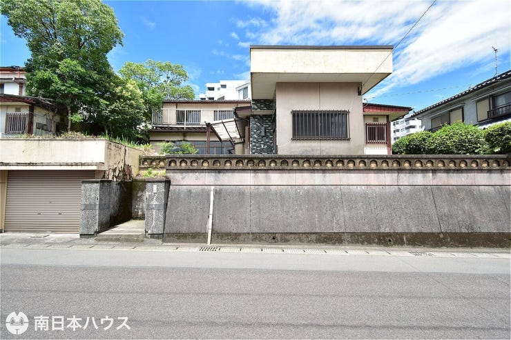 【外観】令和8年6月28日 撮影
東南向きで日当たり良好な敷地です♪建築条件ありません!