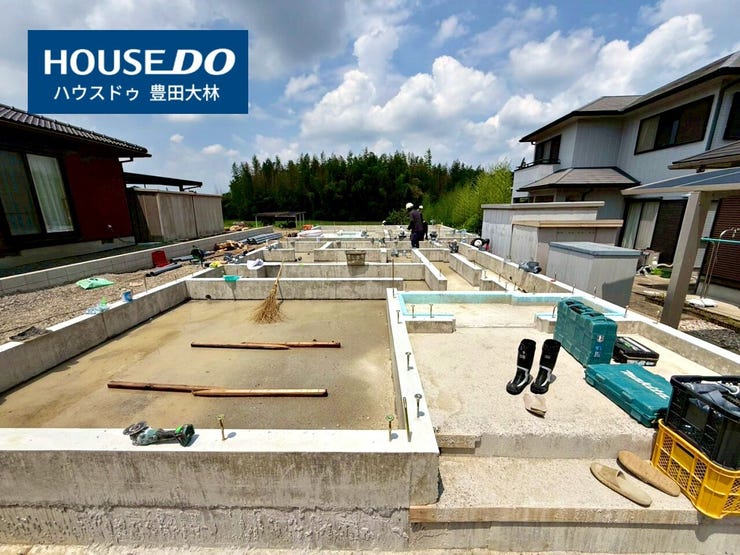 【外観】
*井上小学校・井郷中学校*
見るだけ聞くだけOK!【お気軽に資料請求!不動産のことならなんでも/ハウスドゥ豊田大林】
