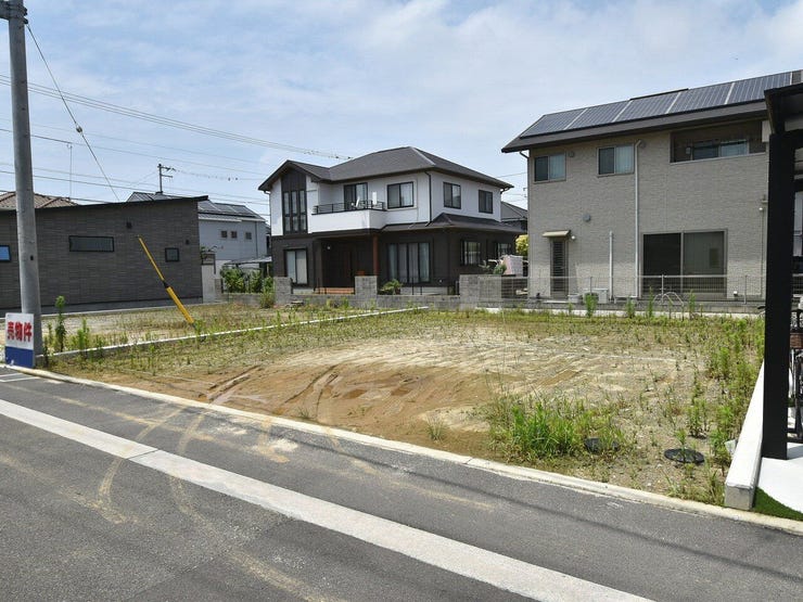 【外観写真】
建設地を南東側より撮影 2026.06.28