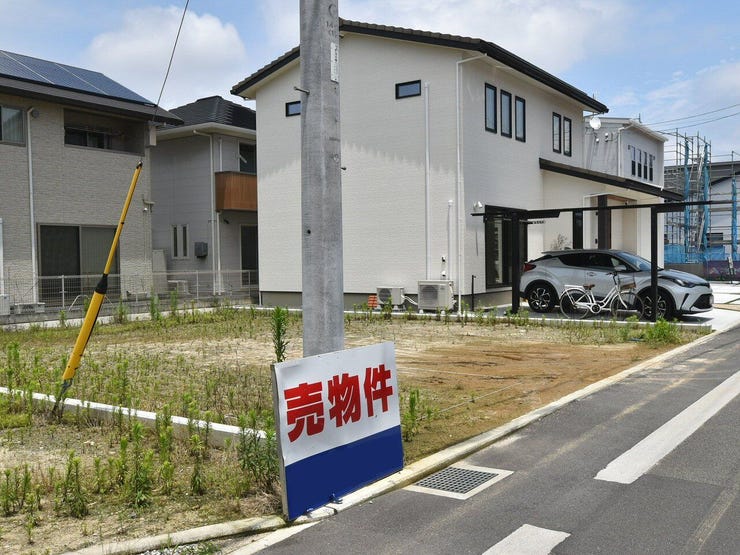 建設地を南西側より撮影 2026.06.28