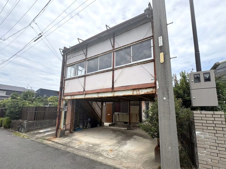 ◇外観写真◇
ご自身のこだわり設計で、何気ない毎日が心地よくなる住まいはいかがでしょうか。ハウスメーカーや工務店もご紹介可能です。