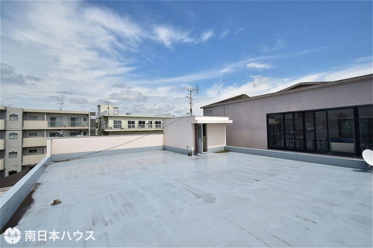【屋上】令和元年1月 外壁塗装、屋根防水工事済みです!