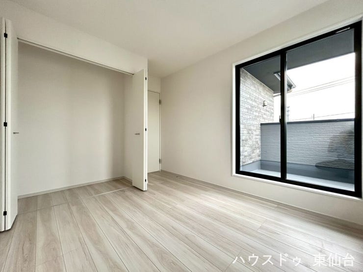クローゼット完備で整理整頓がしやすい