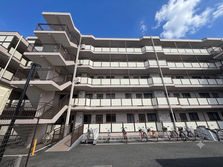 ◆◇見学会開催中◇◆
ハウスドゥ ヨークマート 入間にお任せ!
写真だけでは分かりにくい室内の広さや陽当たり水回り設備、収納スペースなど暮らしのイメージをしながらゆっくりご見学いただけます。