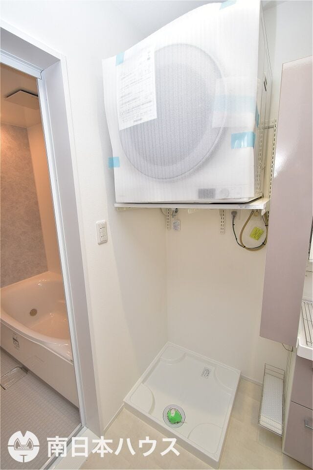 紫原５丁目 新築戸建 【洗濯機置き場】衣類乾燥機付きです♪