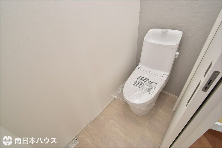 紫原５丁目 新築戸建 【2階トイレ】