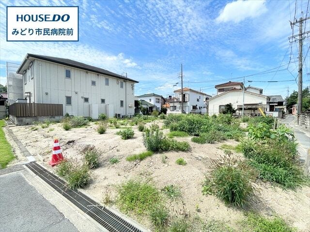 【外観】
【大高町字紺屋町エリア】建築条件なしの売土地になります。
JR東海道本線/大高駅まで徒歩9分
・大高小学校まで徒歩10分(約770m)
・大高中学校まで徒歩14分(約1080m)