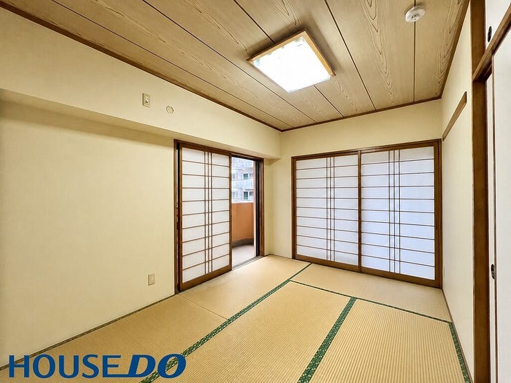 【AI加工で家具削除しています。】