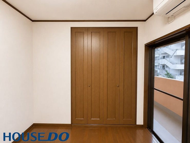 【AI加工で家具削除しています。】