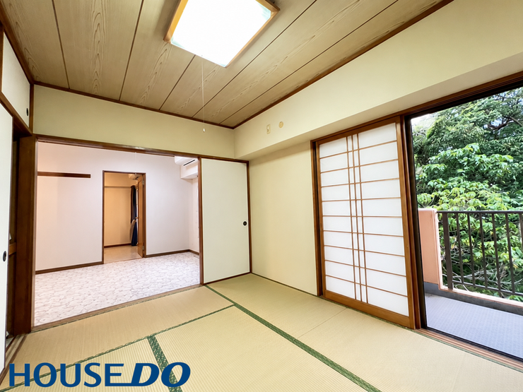 【AI加工で家具削除しています。】
