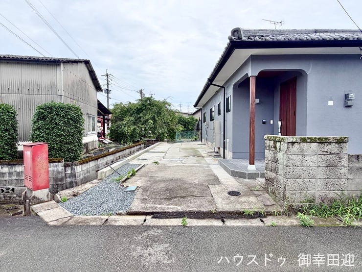 ■遊びと安らぎの多目的空間■子どもが安全に遊べ、ペットと触れ合い、大人も自然に癒やされる、暮らしを彩るスペースです。