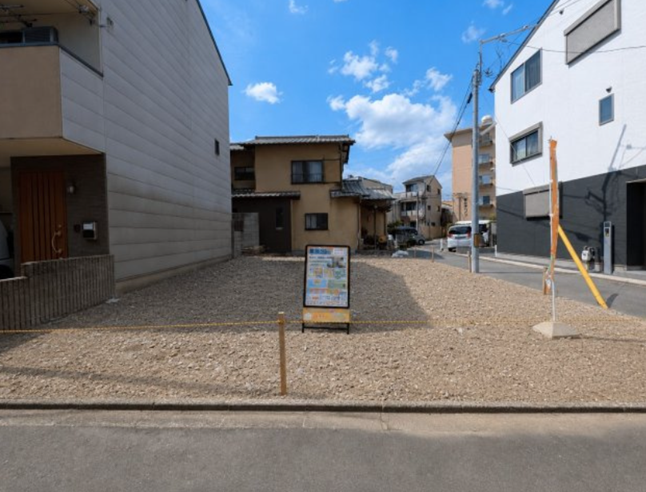 【外観】
お好きなハウスメーカでお好みのお家を建てられます♪
