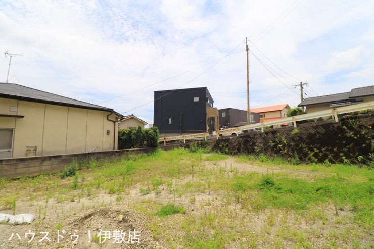 【外観写真】
「他社で住宅ローンに落ちてしまった」「車のローンが残っている」など、住宅ローンでお困りの方はぜひ一度弊社までご相談ください。