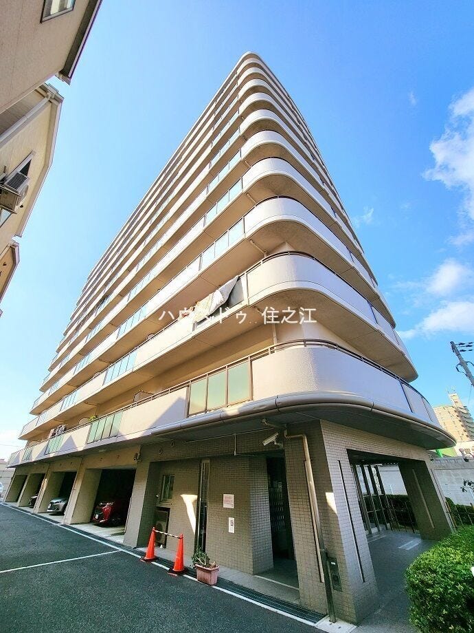 ★バルコニー幅は余裕がございますので小テーブルでティータイムも楽しめます♪