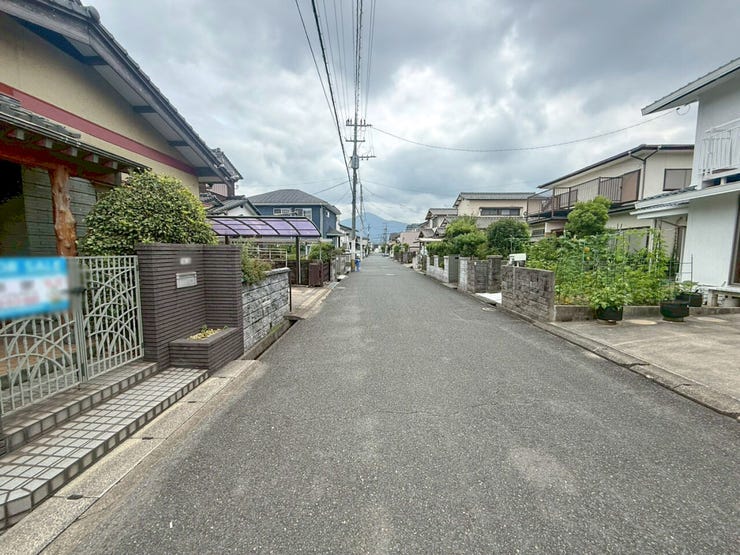 ■小倉南区中曽根 中古戸建て■閑静住宅街■小・中学校徒歩5分圏内■システムキッチン■駐車2台