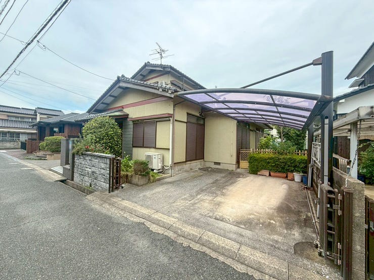 ■小倉南区中曽根 中古戸建て■閑静住宅街■小・中学校徒歩5分圏内■システムキッチン■駐車2台