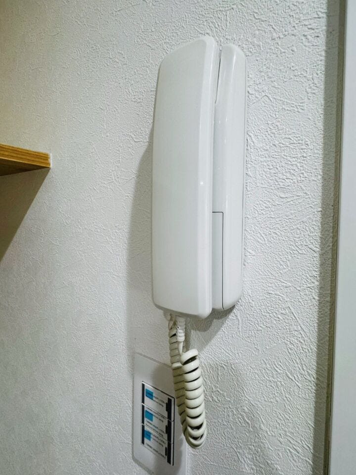 インターホン