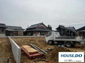 西尾市南中根町長仙